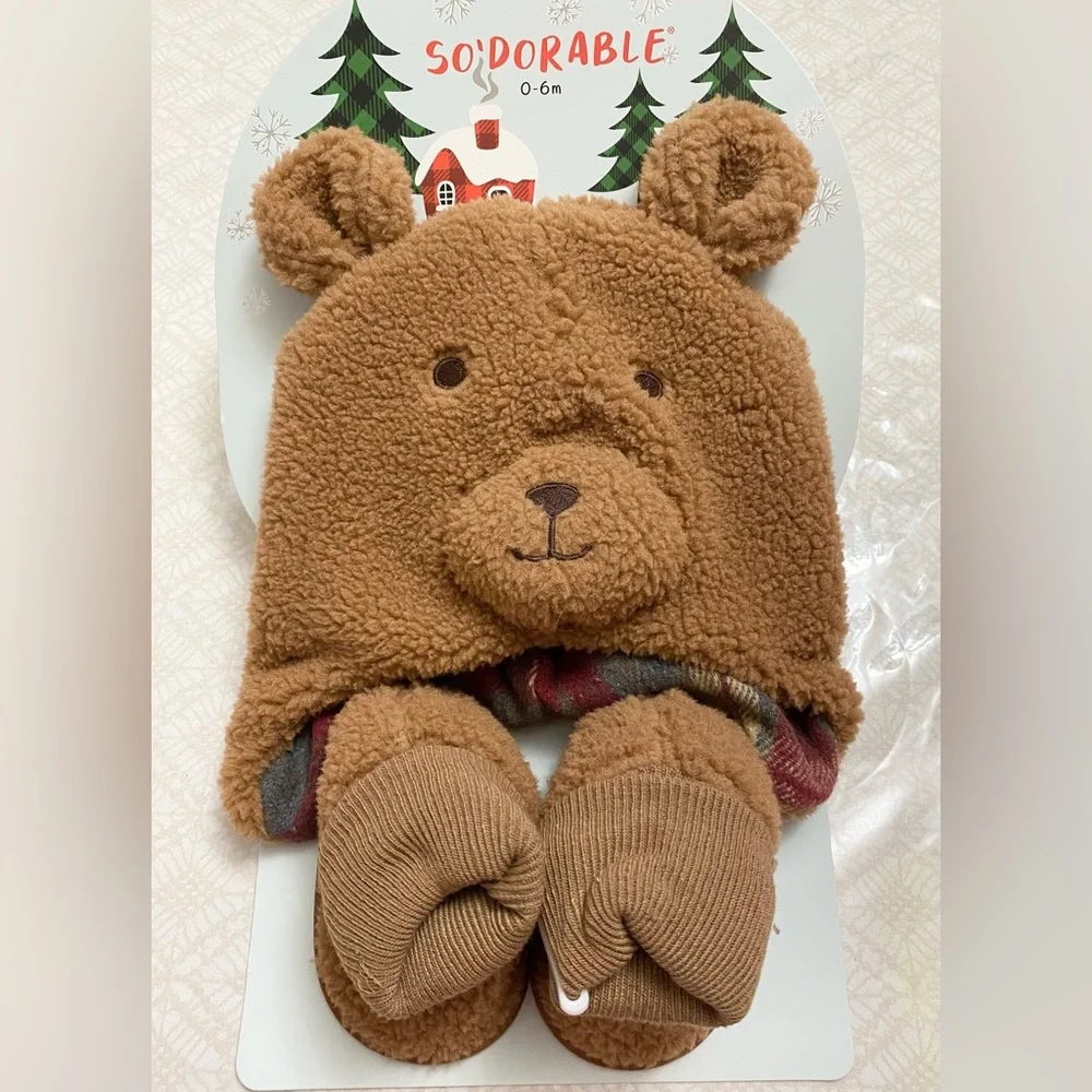 New Infant Plush Bear Trapper Hat and Mittens set by So'Dorable